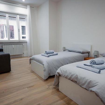 Centro Storico Moderno Trilocale Con Balcone Διαμέρισμα Τεργέστη Εξωτερικό φωτογραφία