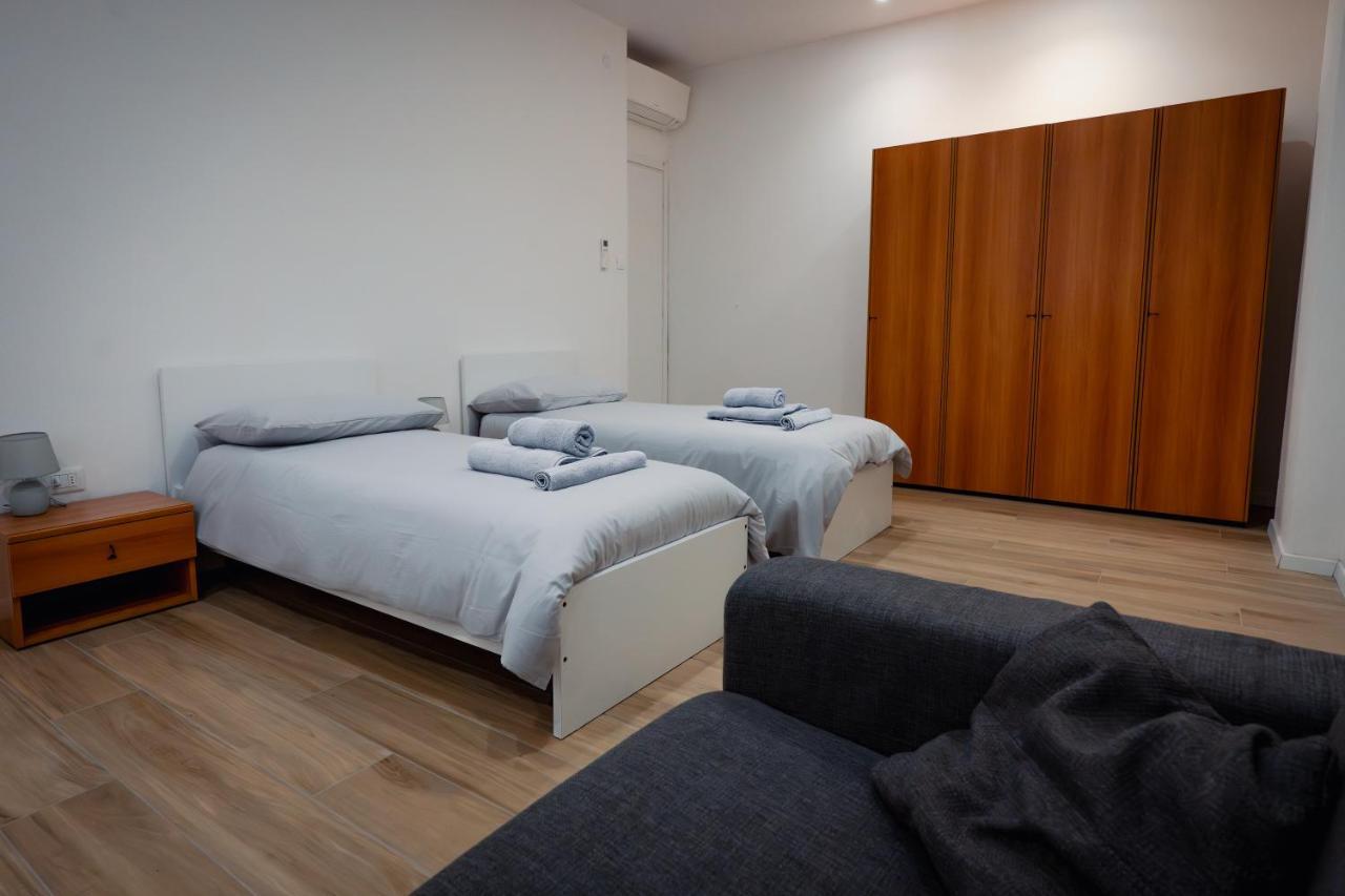 Centro Storico Moderno Trilocale Con Balcone Διαμέρισμα Τεργέστη Εξωτερικό φωτογραφία